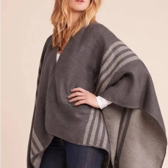 BB Dakota Blanket Scraf/Sweater - Picture 7 of 8